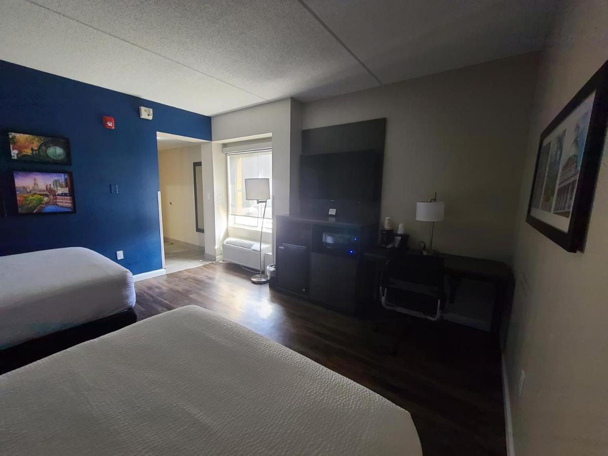 Comfort Inn Boston Милфорд Экстерьер фото