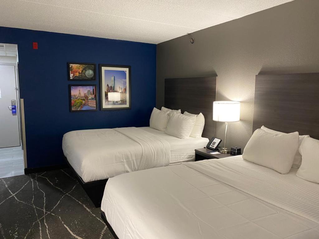 Comfort Inn Boston Милфорд Экстерьер фото