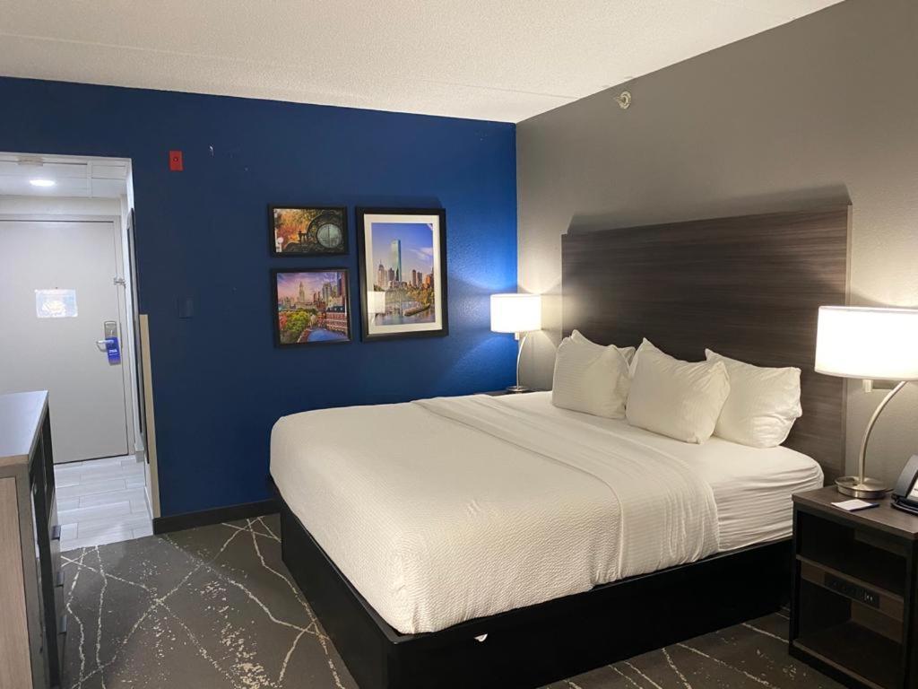 Comfort Inn Boston Милфорд Экстерьер фото